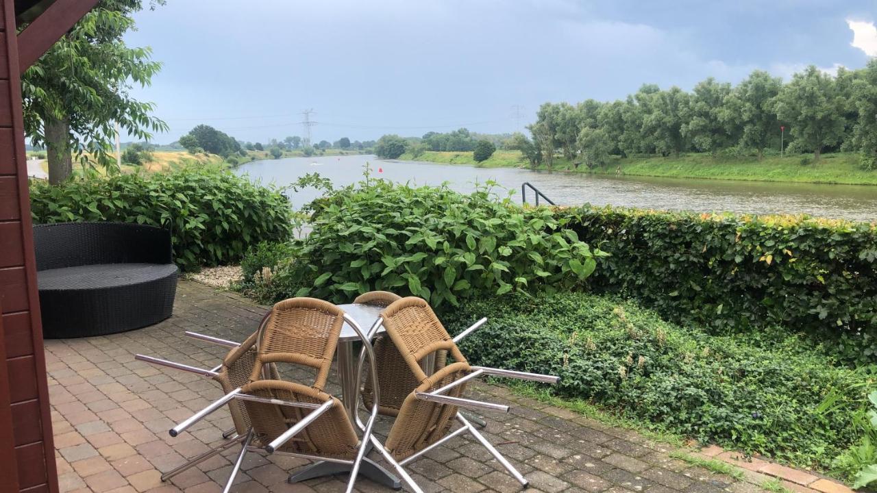 מסיק Thuiskomen, Genieten Aan Het Water מראה חיצוני תמונה